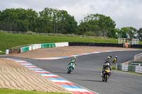 enduro-digital-images;event-digital-images;eventdigitalimages;mallory-park;mallory-park-photographs;mallory-park-trackday;mallory-park-trackday-photographs;no-limits-trackdays;peter-wileman-photography;racing-digital-images;trackday-digital-images;trackday-photos